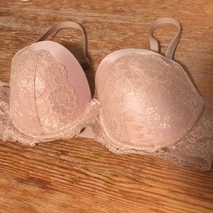 *GOOD condition- VS Dream Angels Lined Demi Bra*